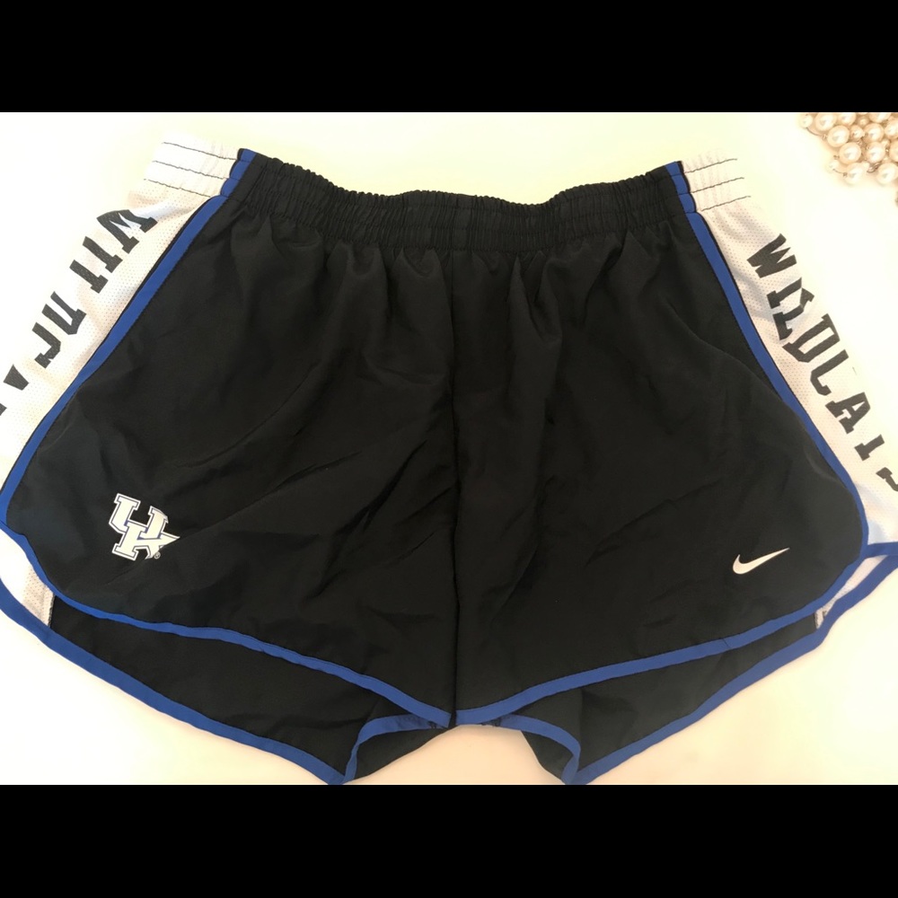 GUC XL UK Nike Running Shorts